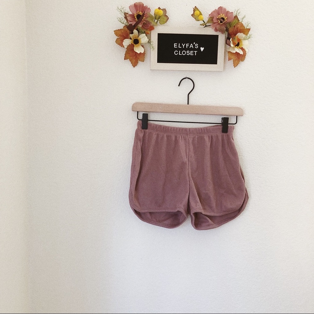 • s o f t p i n k s h o r t s •